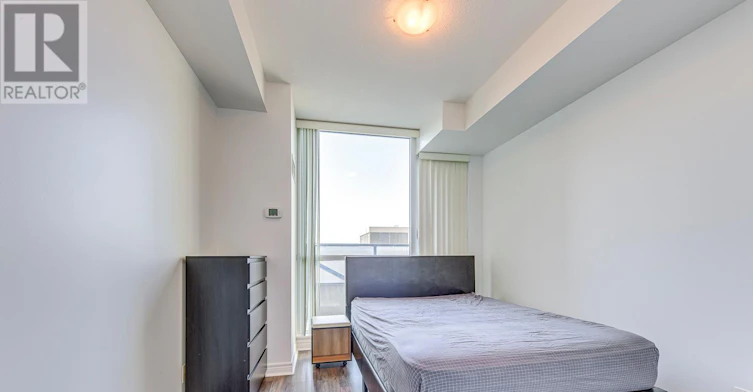 309-339 Rathburn Road W, Mississauga, ON, L5B 0K6 - 10