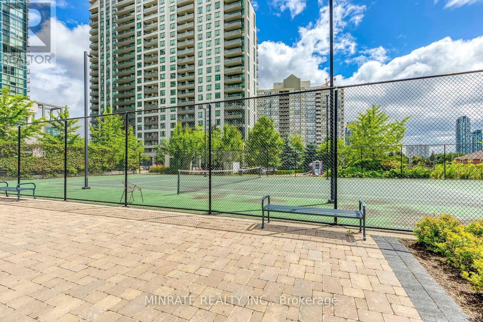 309-339 Rathburn Road W, Mississauga, ON, L5B 0K6 - 14