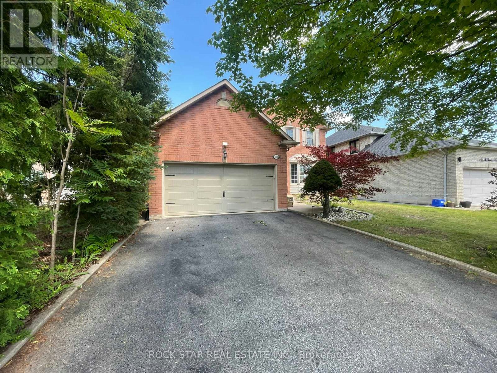 106 Milbourne Crescent, Oakville, ON, L6H 5P1