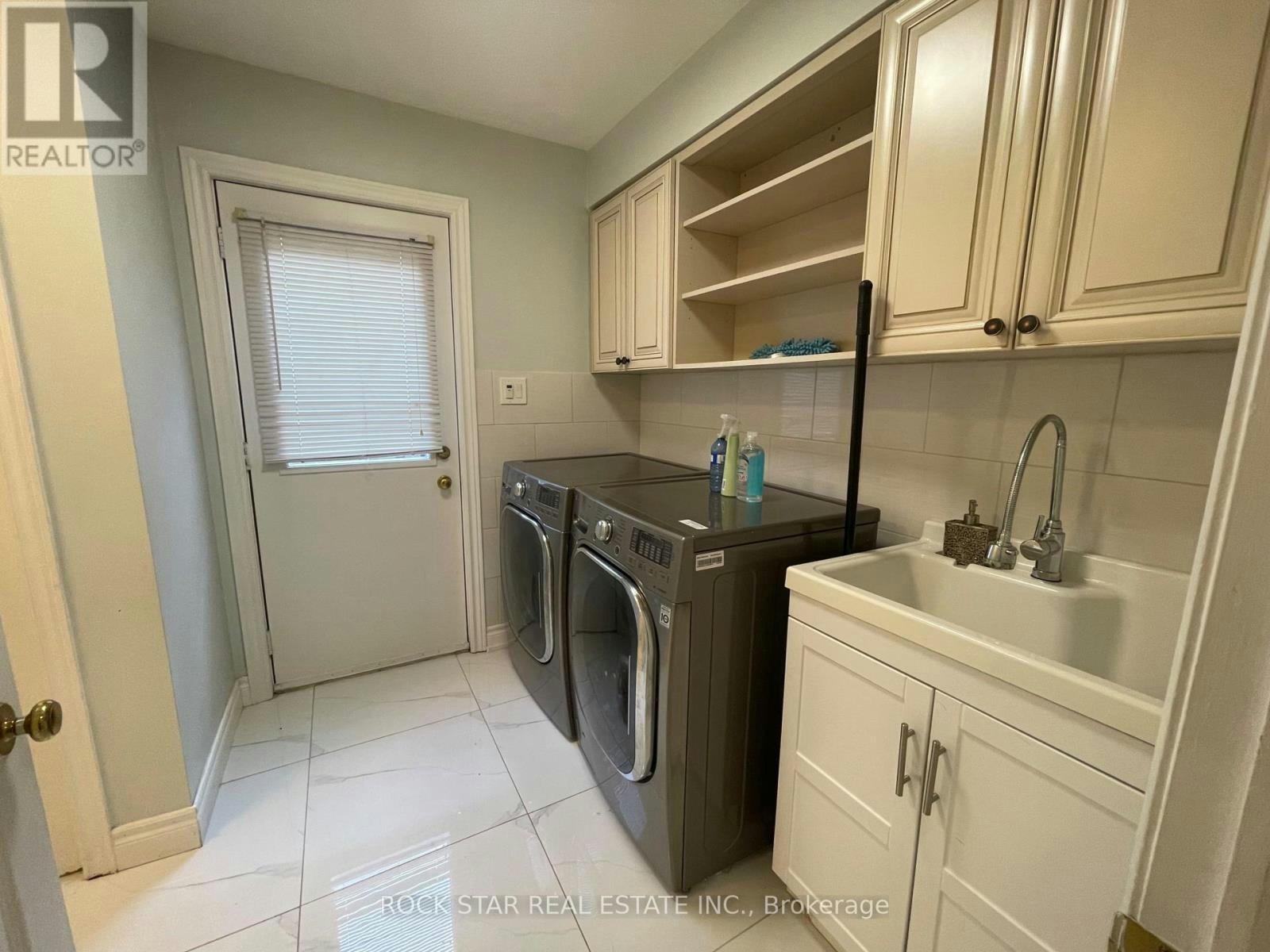 106 Milbourne Crescent, Oakville, ON, L6H 5P1 - 15