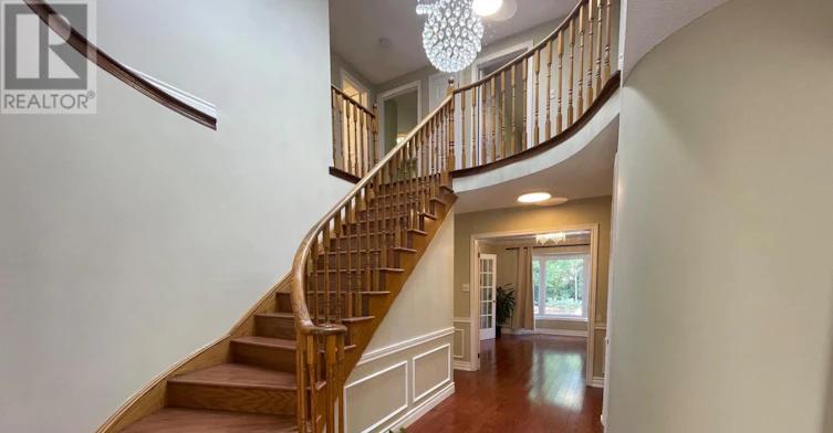 106 Milbourne Crescent, Oakville, ON, L6H 5P1 - 3