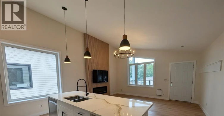 3-1707 Ford Boulevard, Windsor, ON, N8T 2C9 - 3