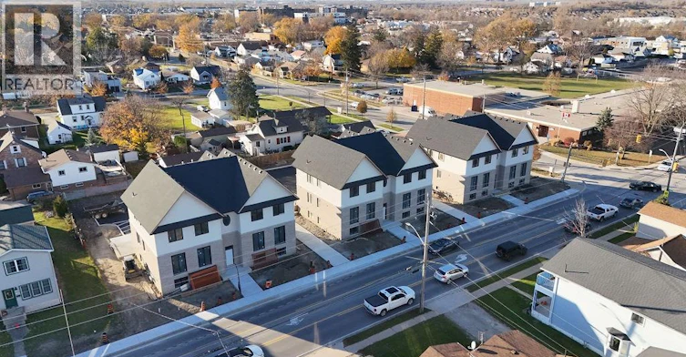 2-1415 Lesperance, Tecumseh, ON, N8N 1X3 - 32