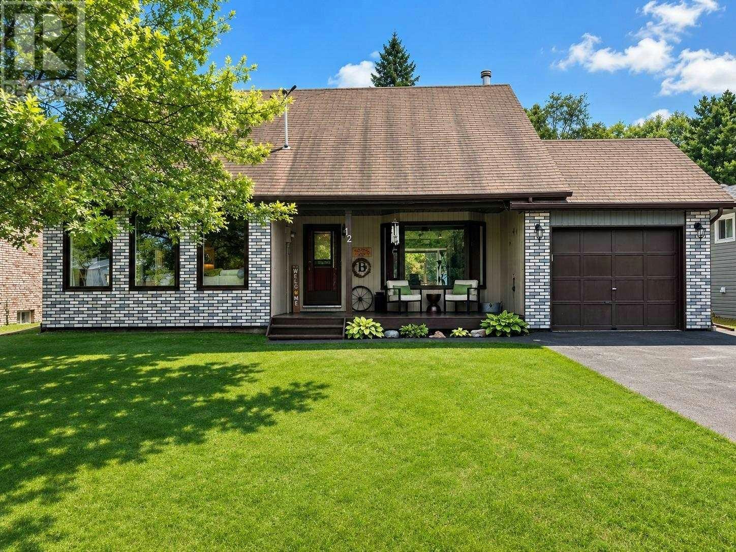 12 Maple Street, Wawa, ON, P0S 1K0