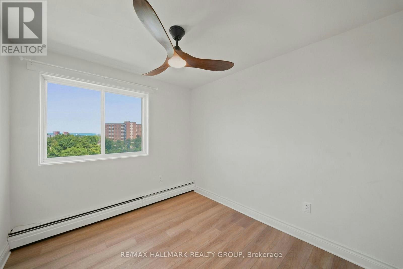 714-20 Chesterton Drive, Ottawa, ON, K2E 6Z7 - 9