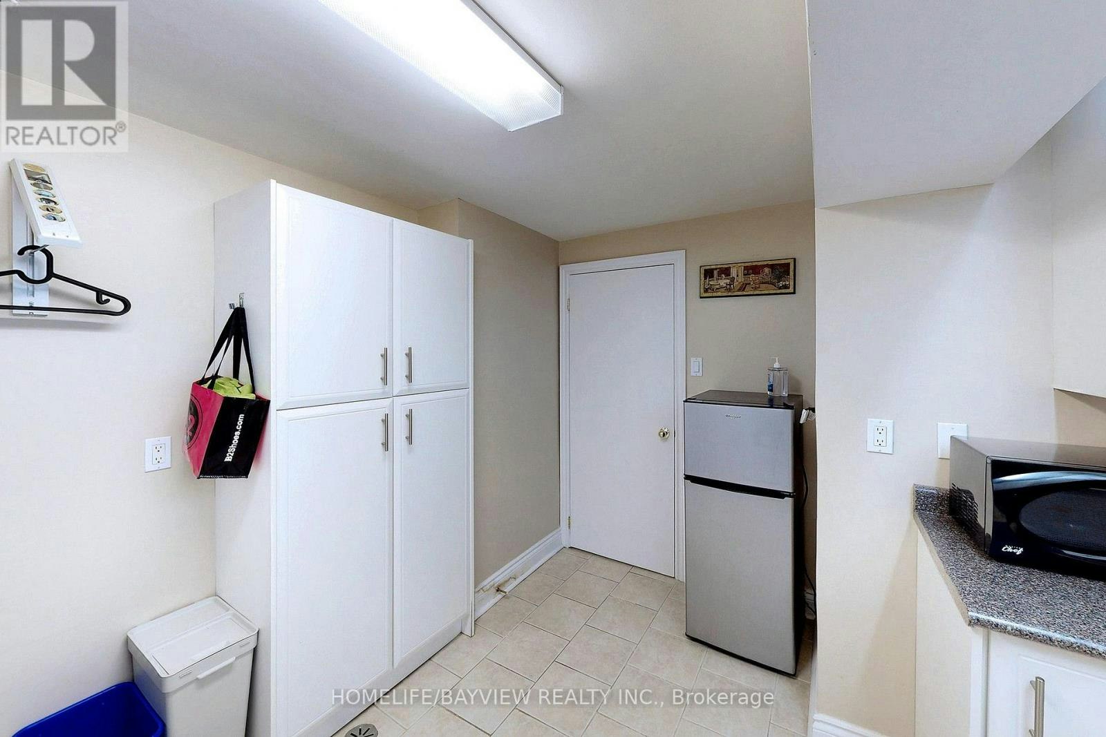 39 Shenstone(basement Road, Toronto, ON, M2R 3B3 - 18