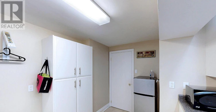 39 Shenstone(basement Road, Toronto, ON, M2R 3B3 - 18