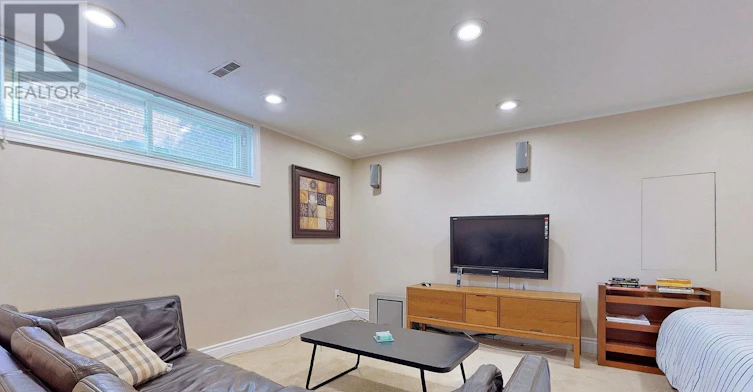39 Shenstone(basement Road, Toronto, ON, M2R 3B3 - 9