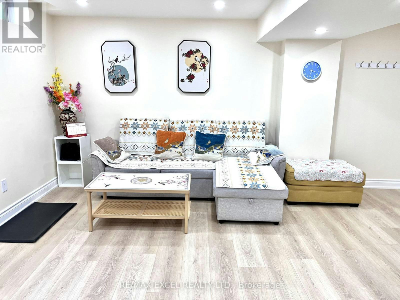 BASEMENT-15 Leyburn Avenue, Richmond Hill, ON, L4C 0J6 - 7