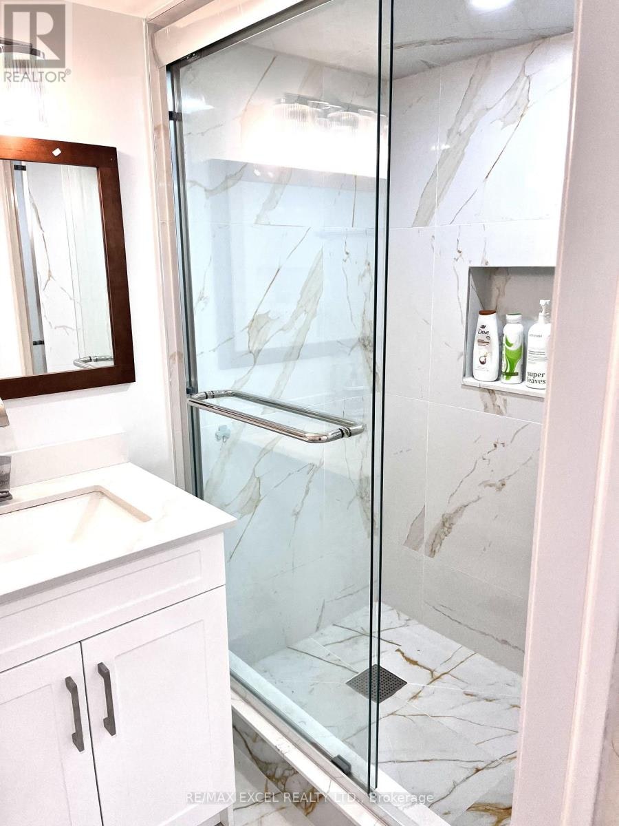 BASEMENT-15 Leyburn Avenue, Richmond Hill, ON, L4C 0J6 - 9
