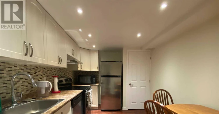 LOWER-197 Lancaster Avenue, Newmarket, ON, L3Y 5X1 - 5