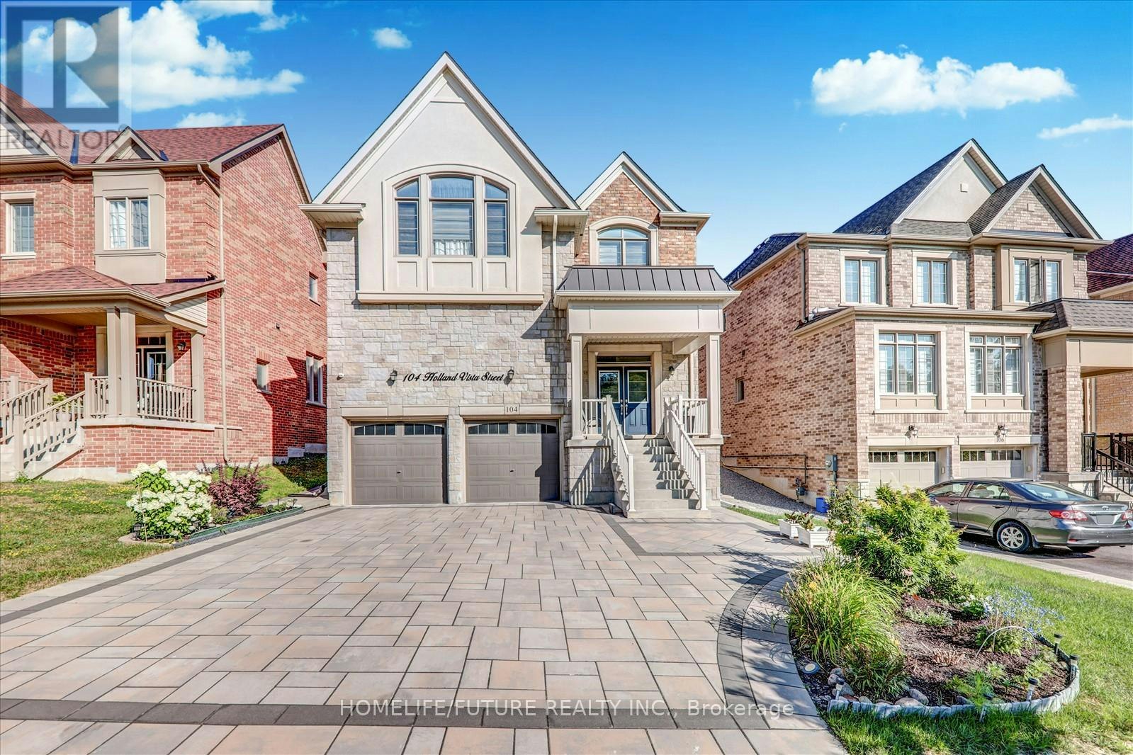 104 Holland Vista Street, East Gwillimbury, ON, L9N 0T4