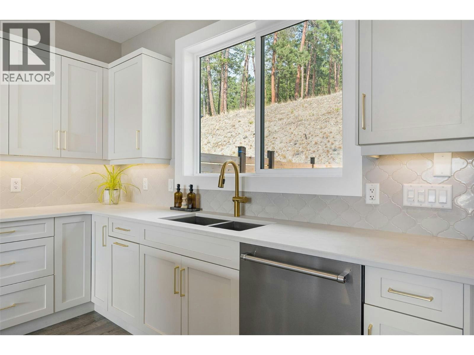 3481 Shayler Road, Kelowna, BC, V1V 3G1 - 18