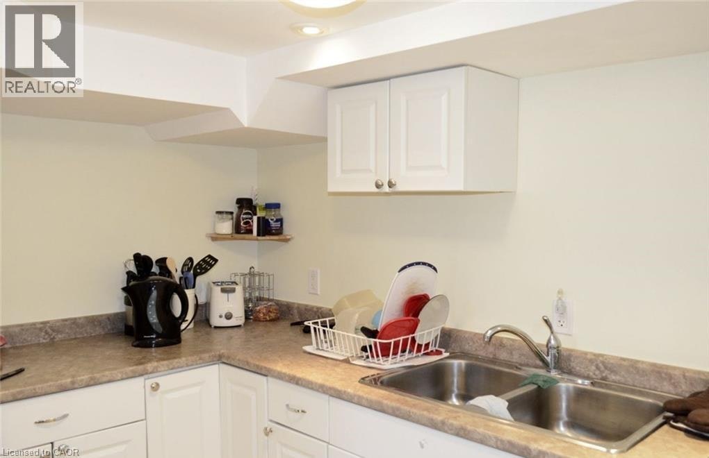 B-461 Victoria Street S, Kitchener, ON, N2M 3A6 - 5