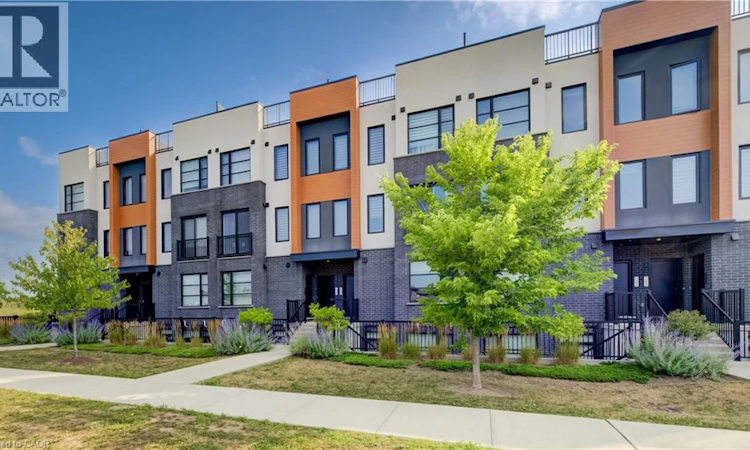 15-3900 Savoy Street