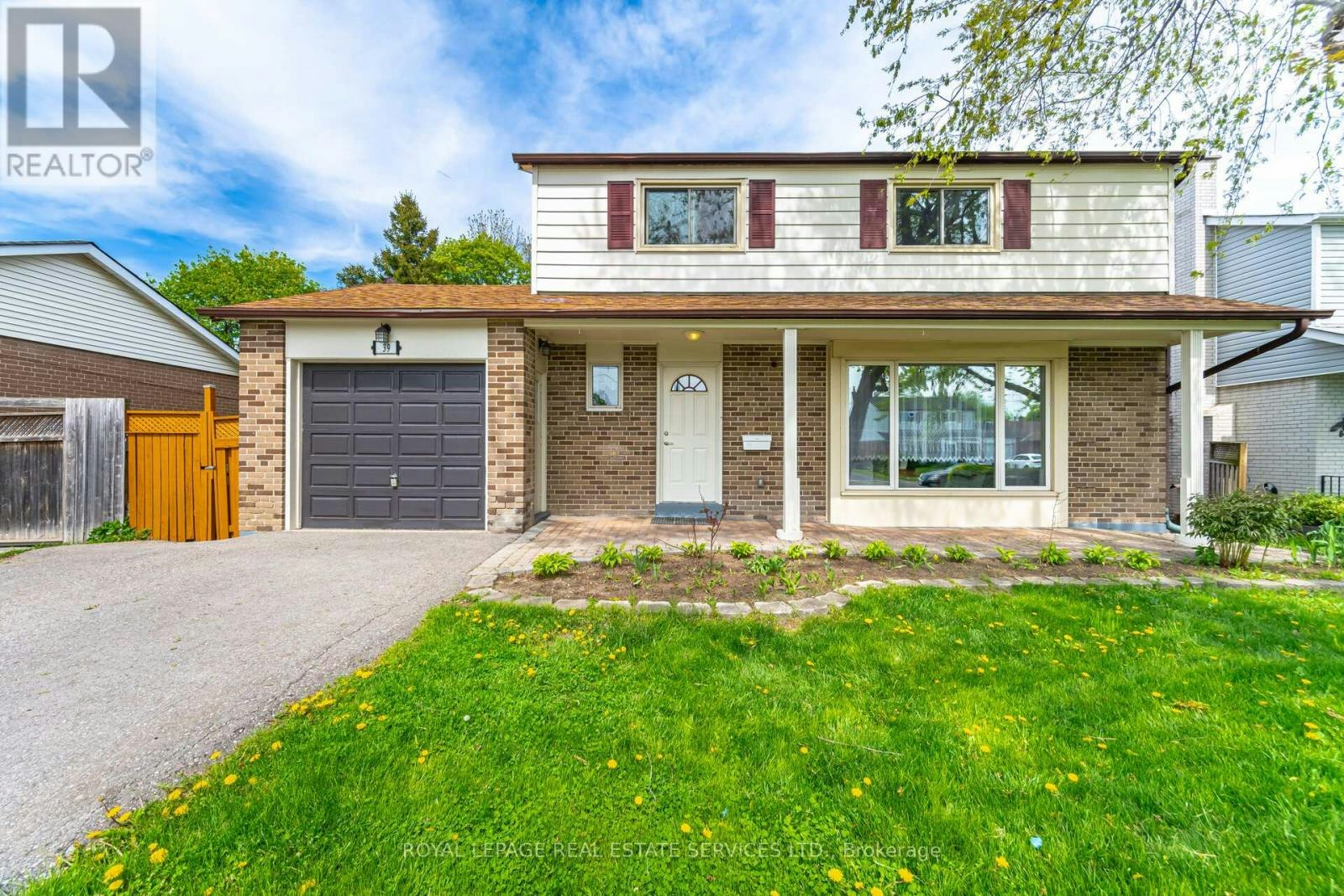 39 Aberdeen Crescent, Brampton, ON, L6T 2P8
