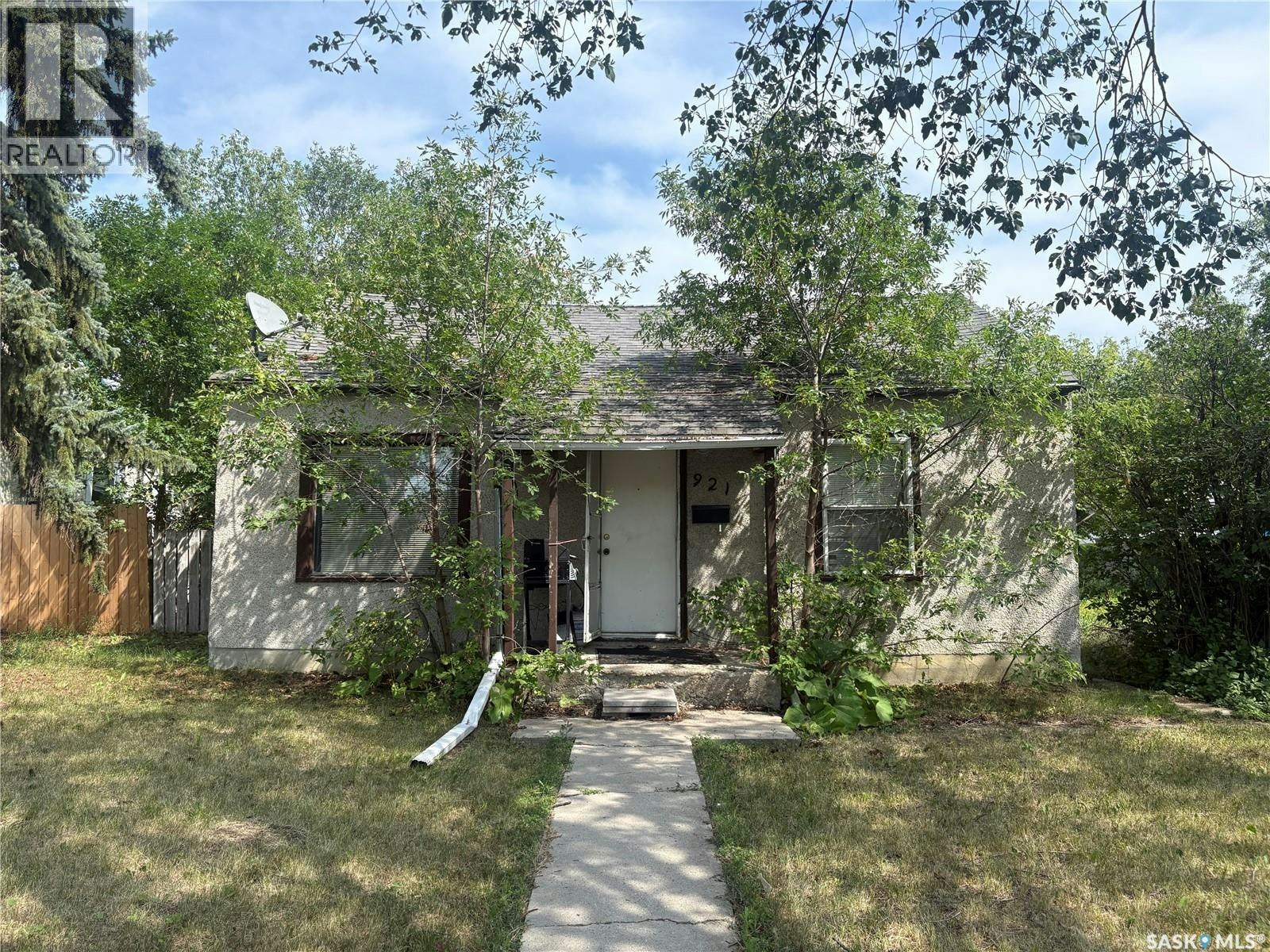 921 Argyle Street, Regina, SK, S4T 3R2