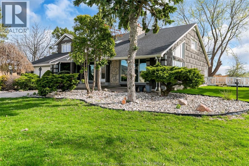 112 County 22 Road, Lakeshore, ON, N8L 1H8 - 2