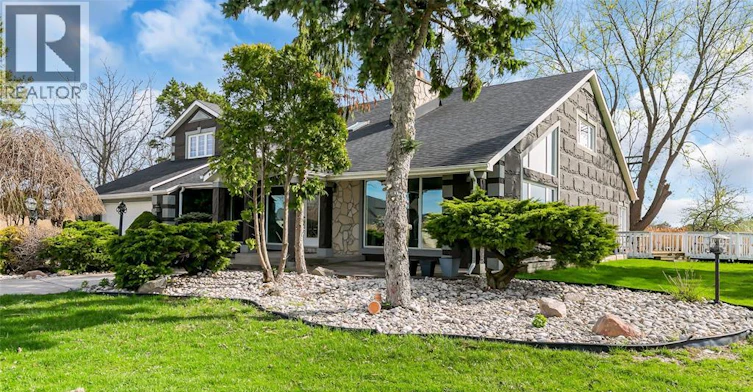 112 County 22 Road, Lakeshore, ON, N8L 1H8 - 2