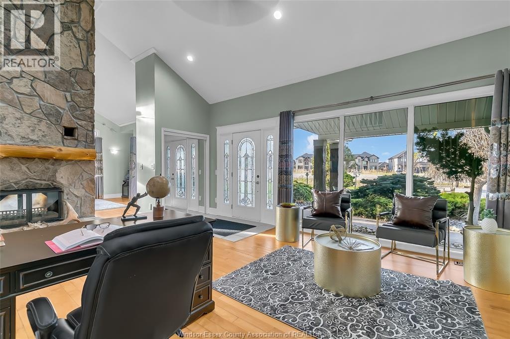 112 County 22 Road, Lakeshore, ON, N8L 1H8 - 8