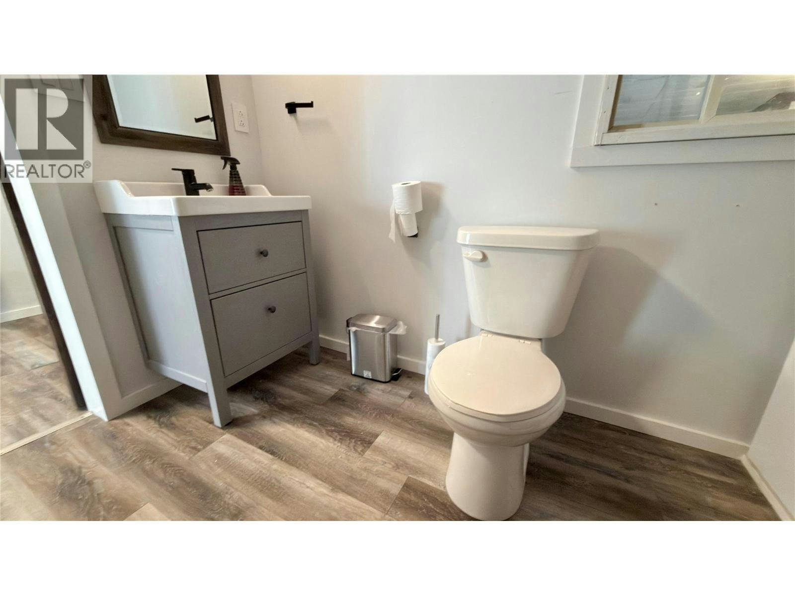 425 Everette Avenue, Greenwood, BC, V0H 1J0 - 21