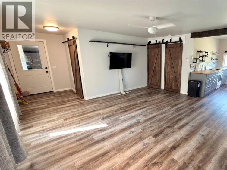 425 Everette Avenue, Greenwood, BC, V0H 1J0 - 15