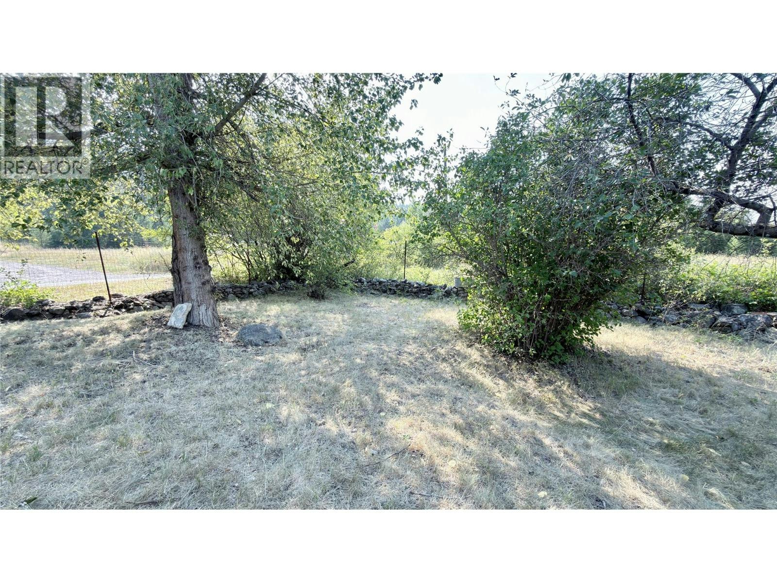 425 Everette Avenue, Greenwood, BC, V0H 1J0 - 11