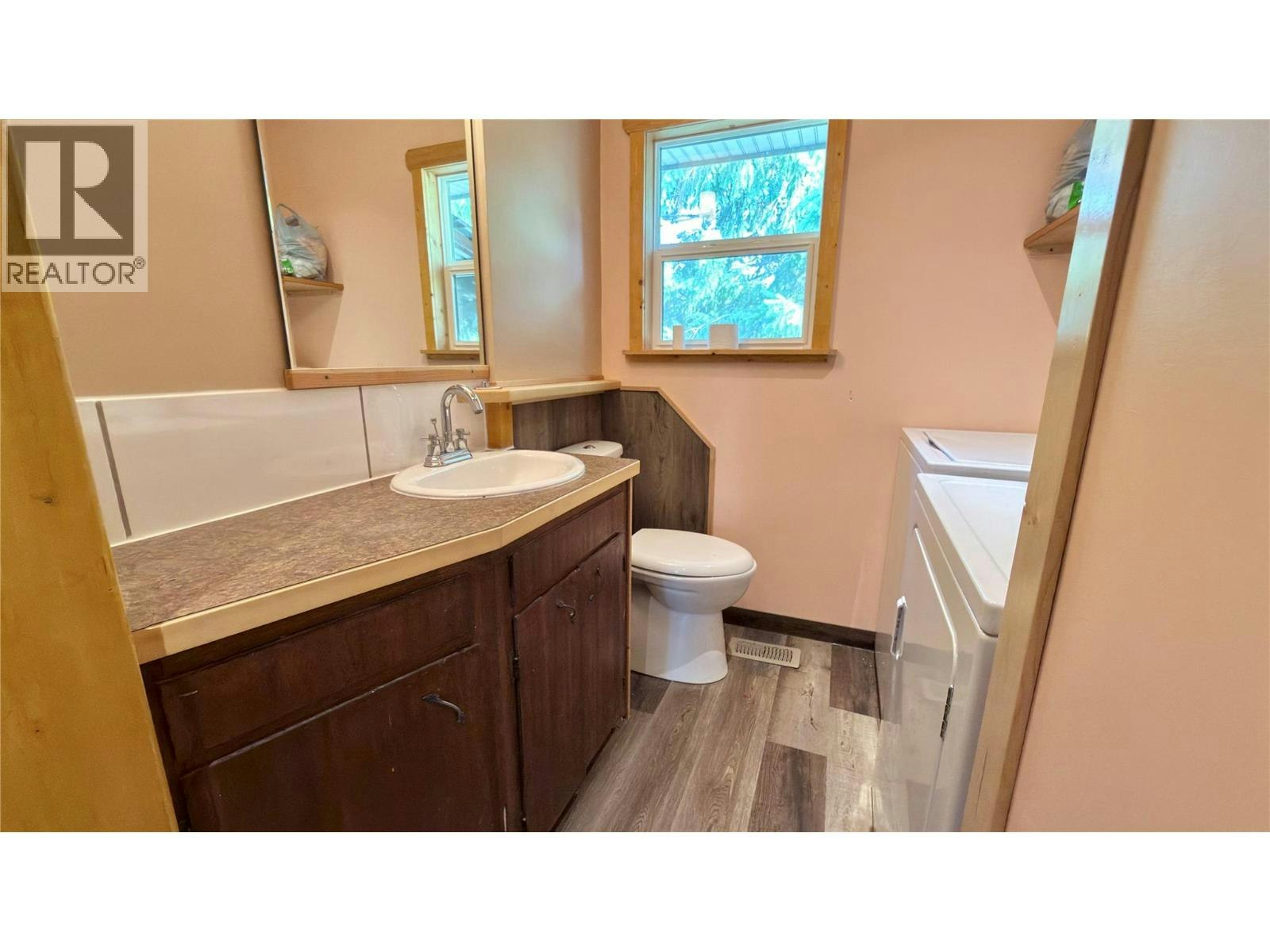 503 Woodgreen Crescent, Greenwood, BC, V0H 1J0 - 22