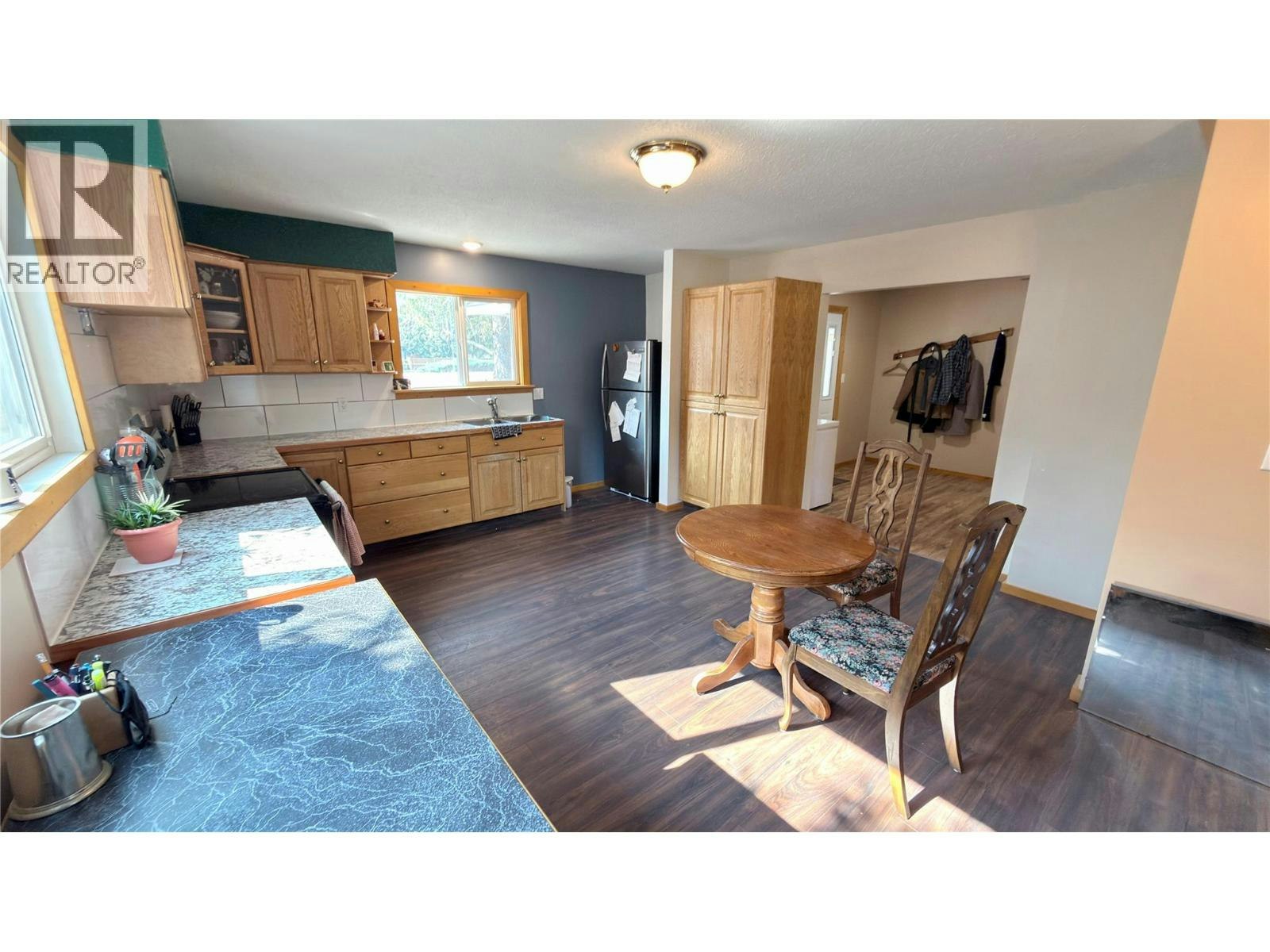 503 Woodgreen Crescent, Greenwood, BC, V0H 1J0 - 10