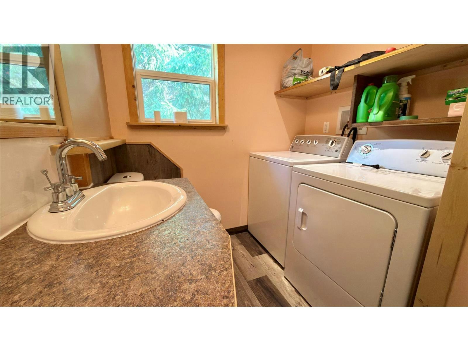 503 Woodgreen Crescent, Greenwood, BC, V0H 1J0 - 23