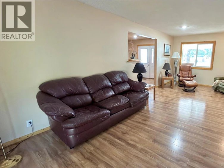 503 Woodgreen Crescent, Greenwood, BC, V0H 1J0 - 13