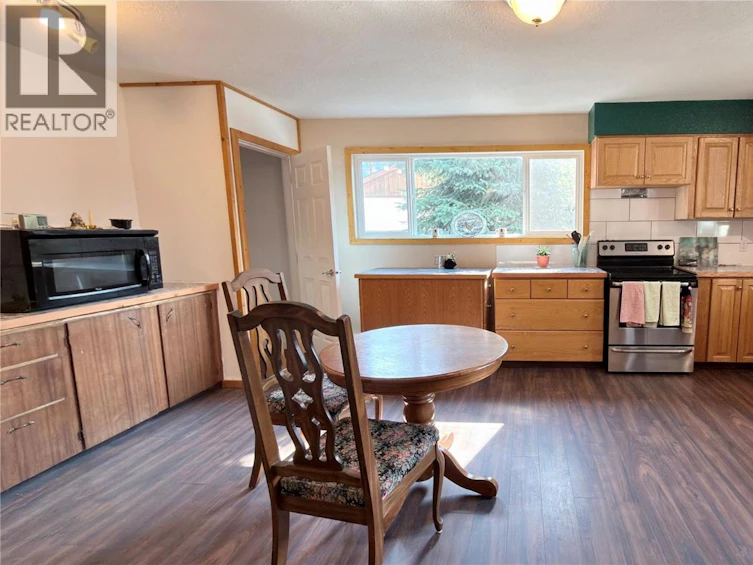 503 Woodgreen Crescent, Greenwood, BC, V0H 1J0 - 8