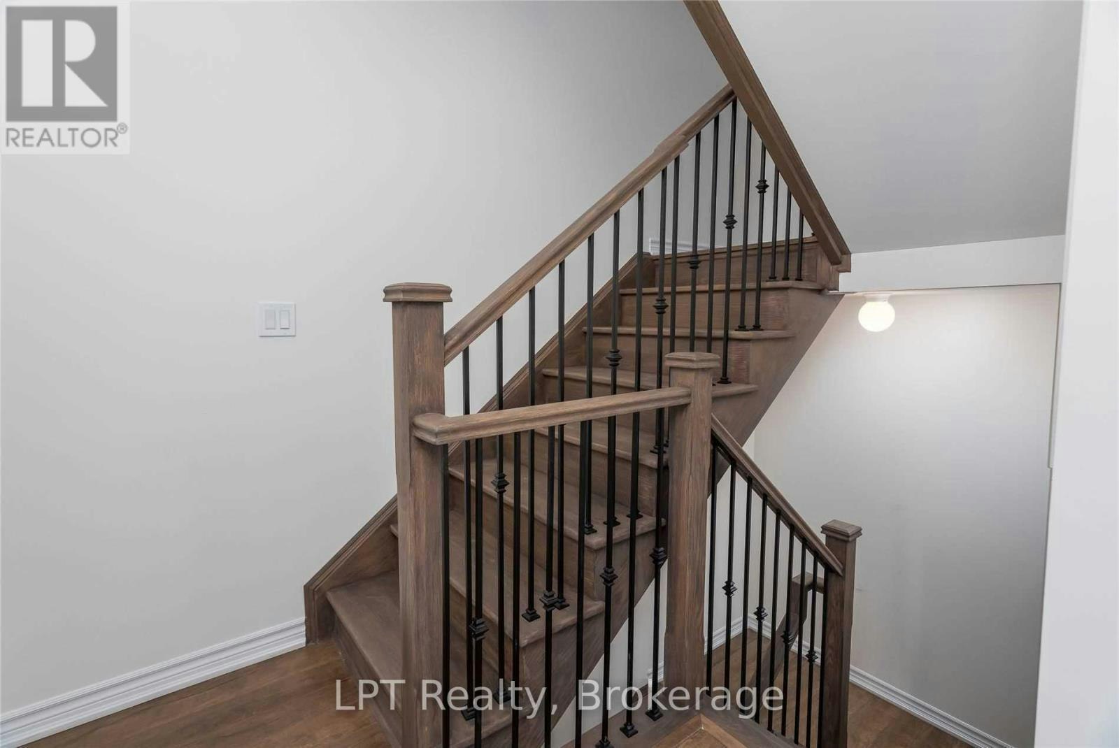 15 Honey Crisp Lane, Clarington, ON, L1C 7H7 - 7
