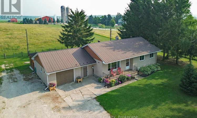 269514 Grey 9 Road