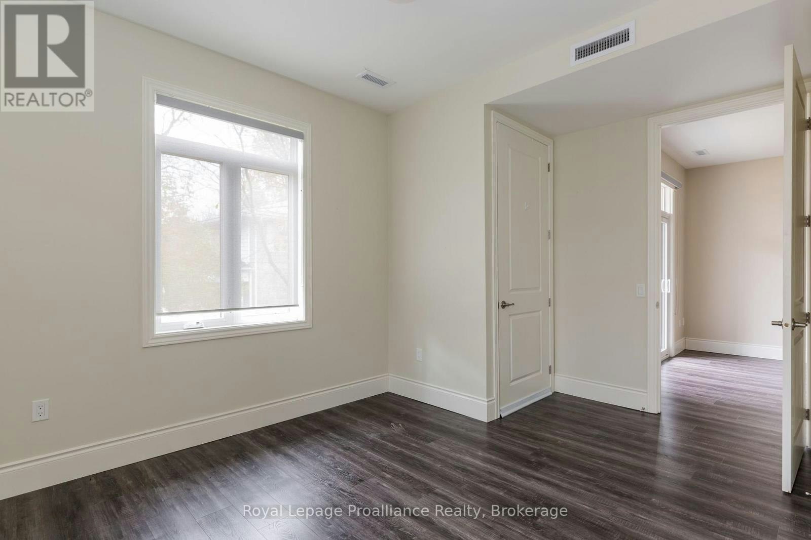 206-863 Abbey Lane, Peterborough, ON, K9H 0J3 - 15
