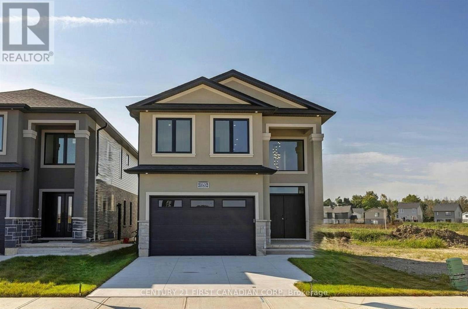 UPPER-1045 Karenana Road, London, ON, N6M 0K2