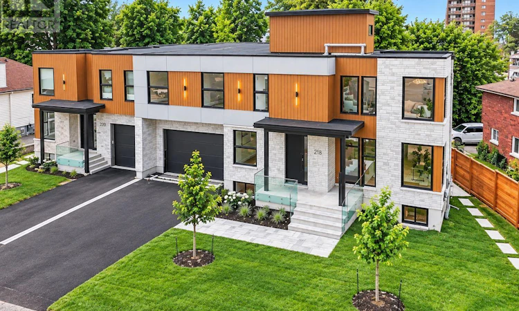 218 Woodland Avenue