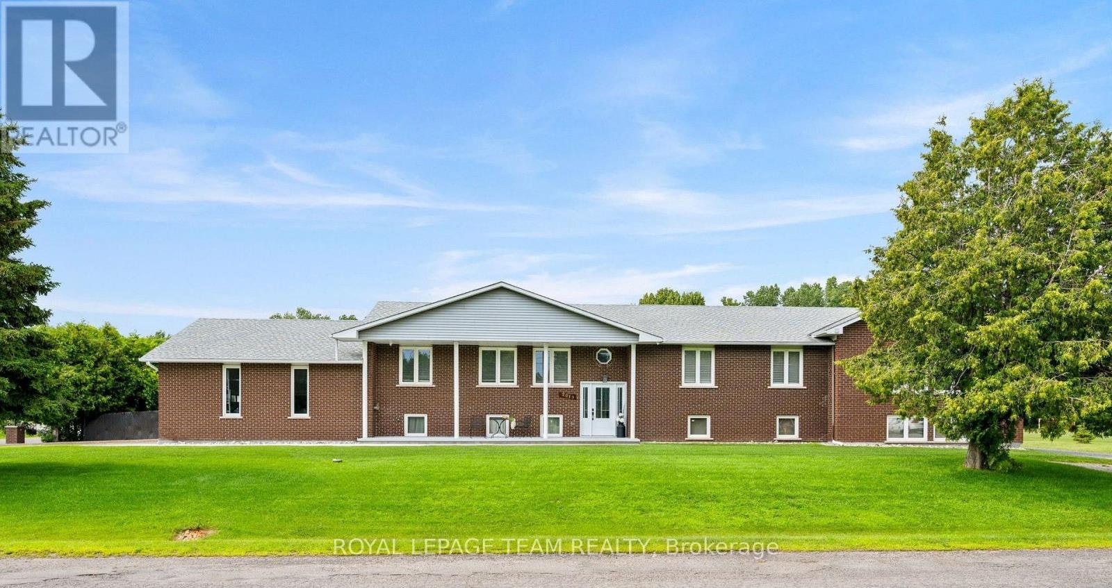 7019 Cosgrove Avenue, Ottawa, ON, K4P 1A6