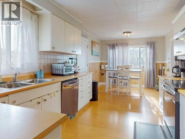 6957 Crofton Street, Powell River, BC, V8A 1W8 - 15