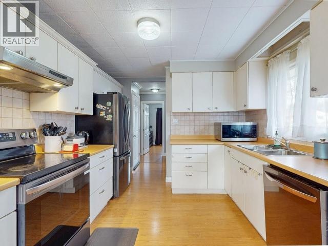 6957 Crofton Street, Powell River, BC, V8A 1W8 - 17