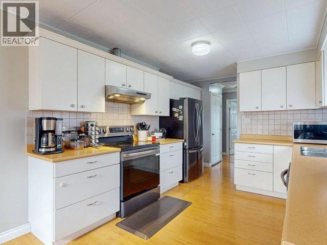 6957 Crofton Street, Powell River, BC, V8A 1W8 - 13