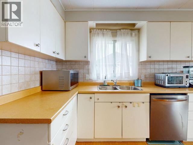 6957 Crofton Street, Powell River, BC, V8A 1W8 - 18