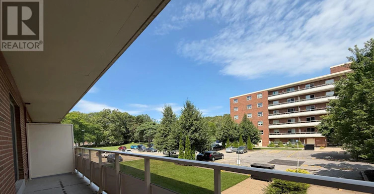 203-33 Leaside Drive, St. Catharines, ON, L2M 4G2 - 11