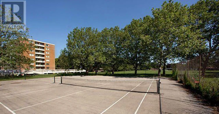 203-33 Leaside Drive, St. Catharines, ON, L2M 4G2 - 17