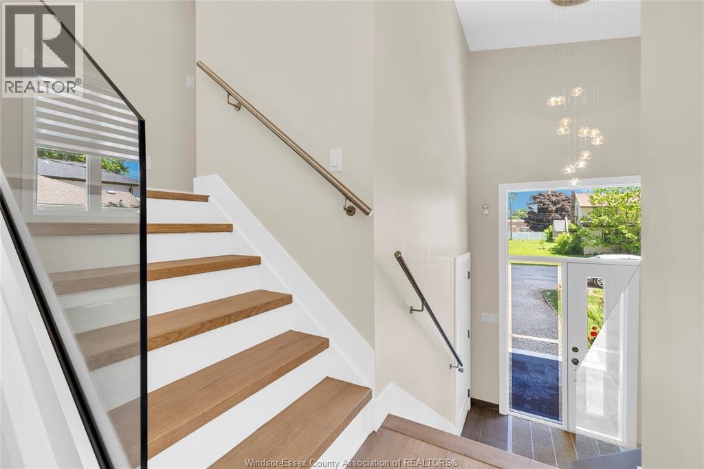 1-3371 Byng, Windsor, ON, N8W 3H3 - 2