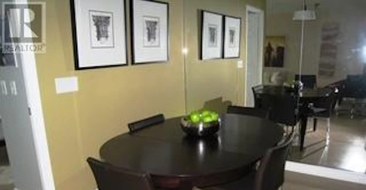 1005-30 Grand Trunk Crescent, Toronto, ON, M5J 3A4 - 16
