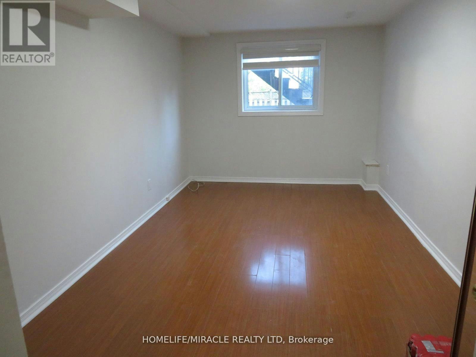 10 Pine Bough Manor, Richmond Hill, ON, L4S 1A4 - 10