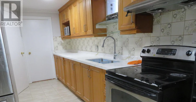 10 Pine Bough Manor, Richmond Hill, ON, L4S 1A4 - 6