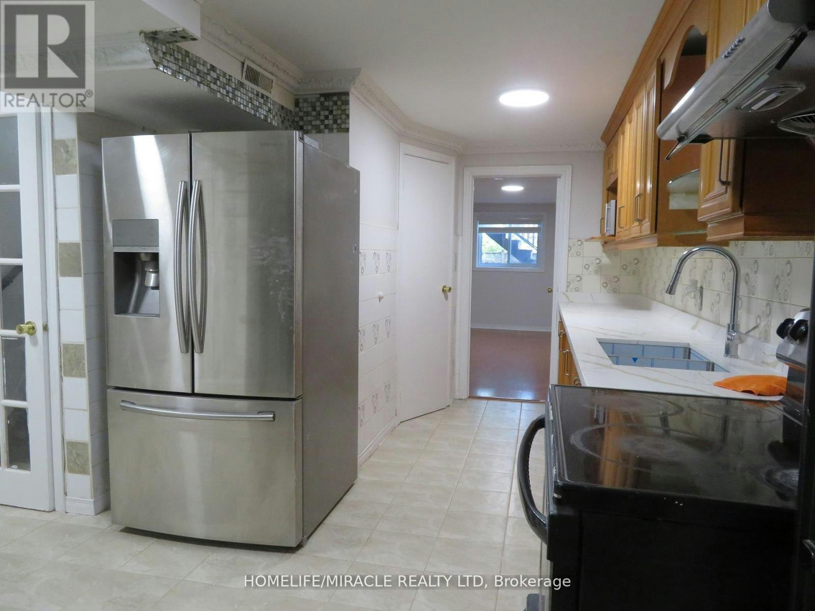 10 Pine Bough Manor, Richmond Hill, ON, L4S 1A4 - 5