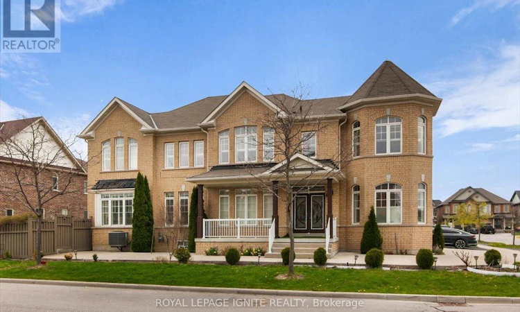 87 Richler Avenue
